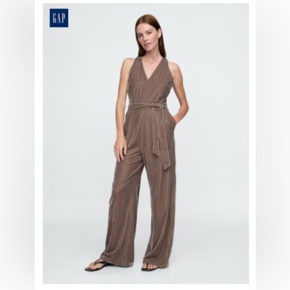 Velvet belted jumper NWT